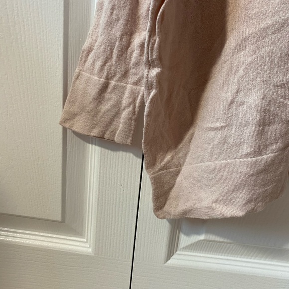 “Jennifer Lopez” cropped sweater - Picture 2 of 3